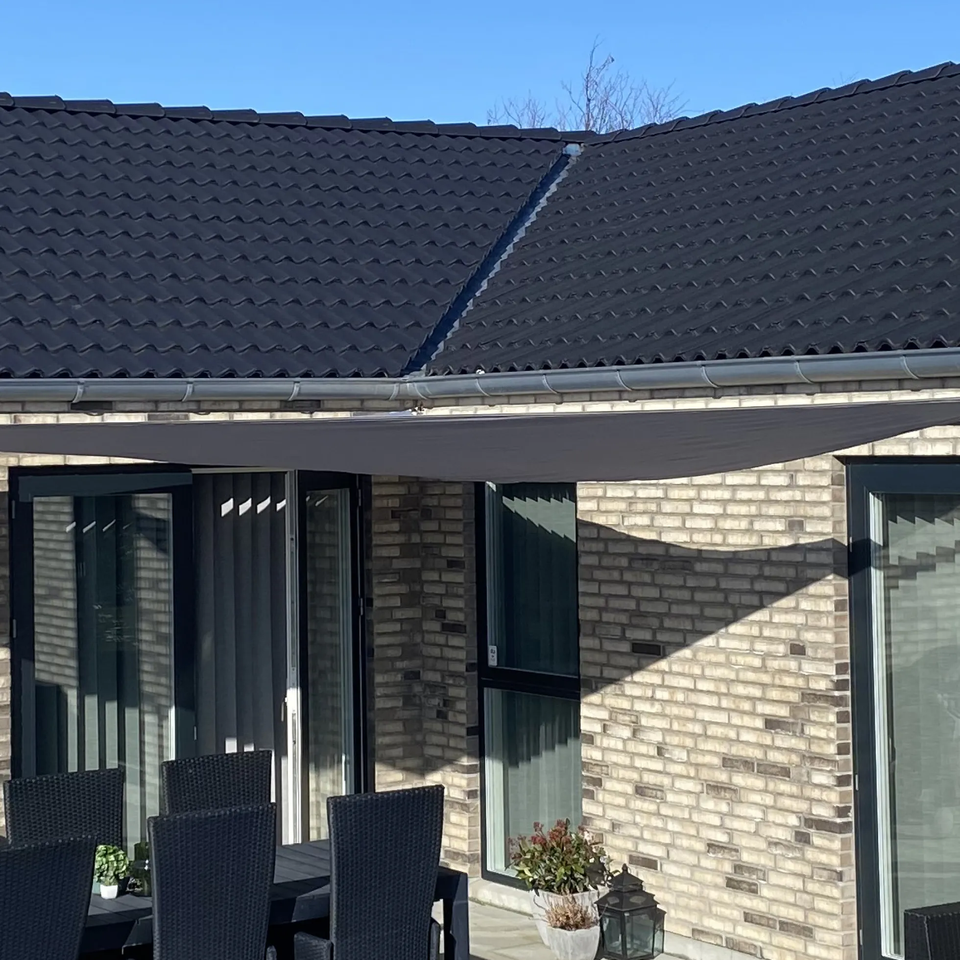 Solsejl antracitgrå LUX 3,6x3,6x5,1m